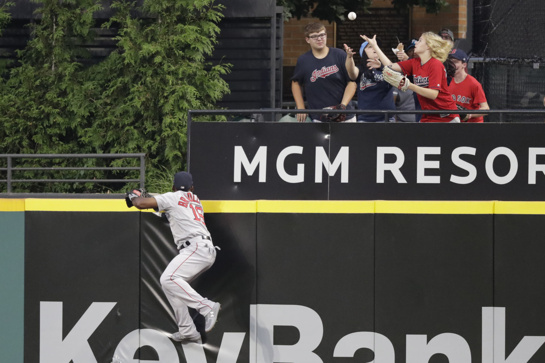 Indians-Red Sox goes to extras